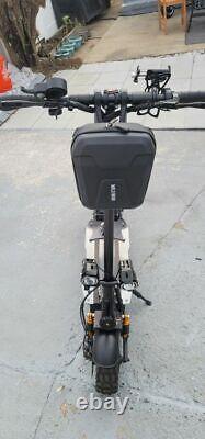 5600 Watts 60 Volts Dual Motor Electric Scooter