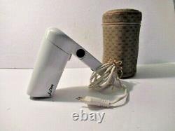 GUCCI Travel Hair Dryer withTravel Bag-Menowatt ET. 1000-Volt 110-220-Watt 500-1000