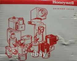 Honeywell Solenoid and Valve # 7221GBN61ESONOC111P3 120Volts 60Hertz 10Watts